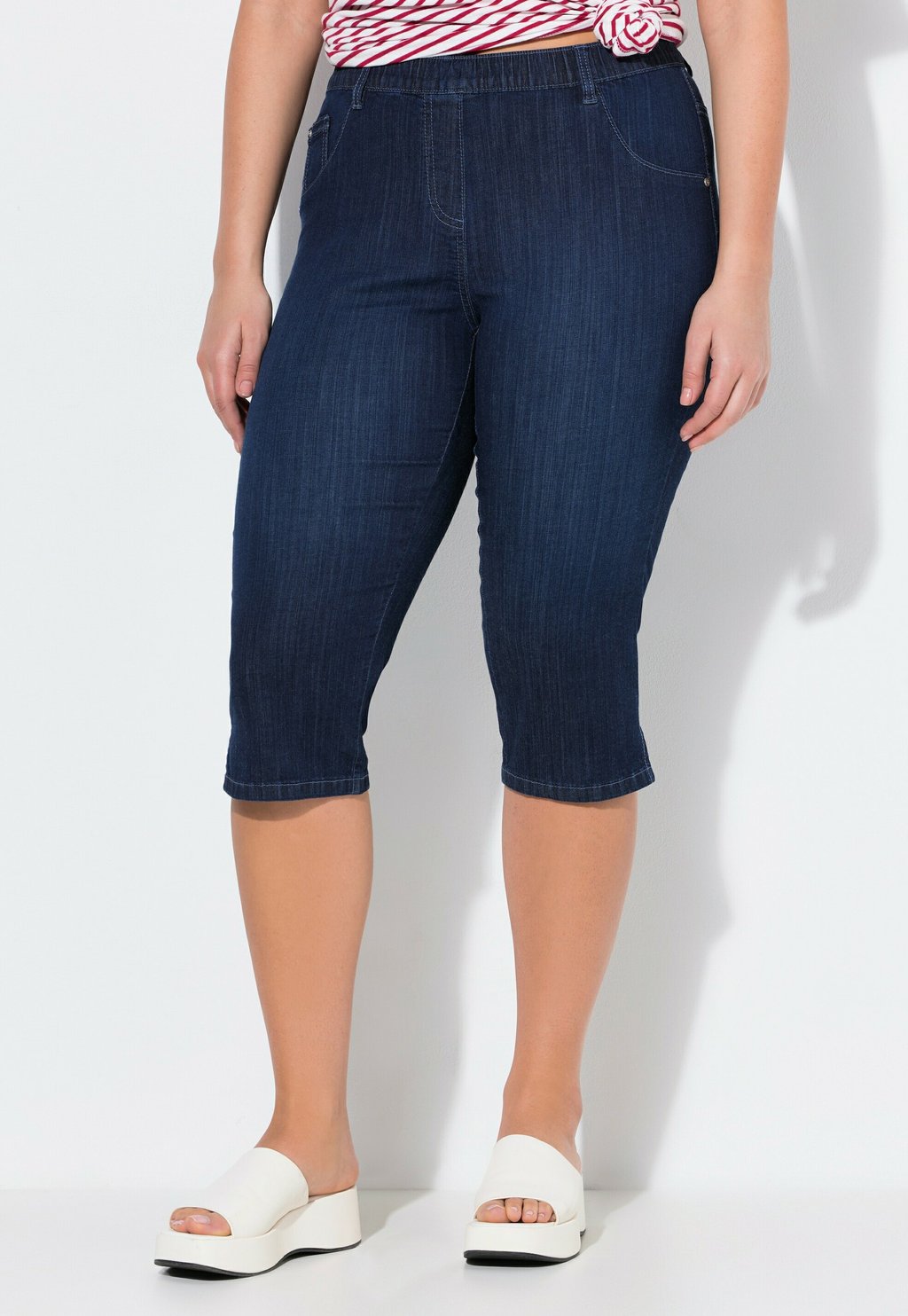 

Джинсовые шорты Ulla Popken, цвет Dark Blue Denim