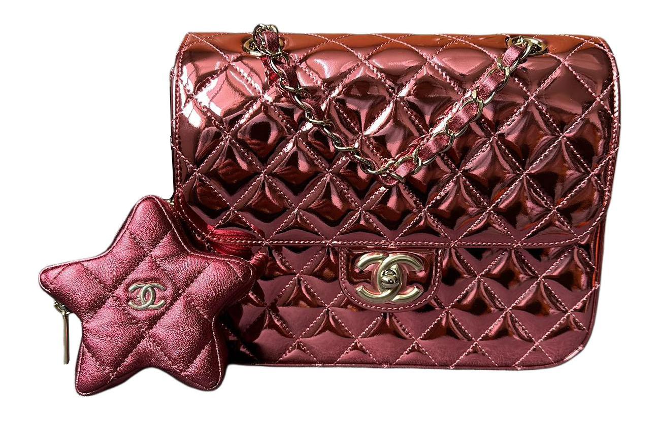 

Кошелек-рюкзак из телячьей кожи женский неоново-розовый CHANEL