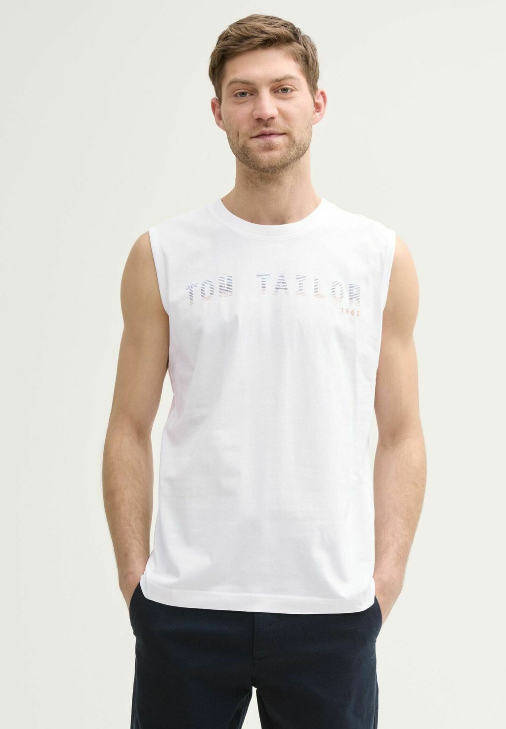 

Майка TANK MIT LOGO TOM TAILOR, белый