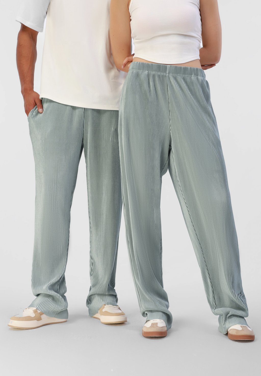 

Брюки UNISEX YOURTURN by Zalando, серый