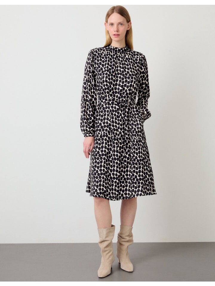 

Платье до колена More & More Viskosekleid, черный