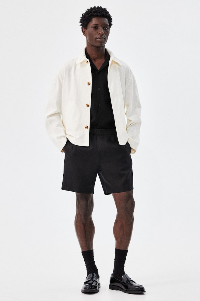 

Льняные шорты обычного кроя H&M, черный