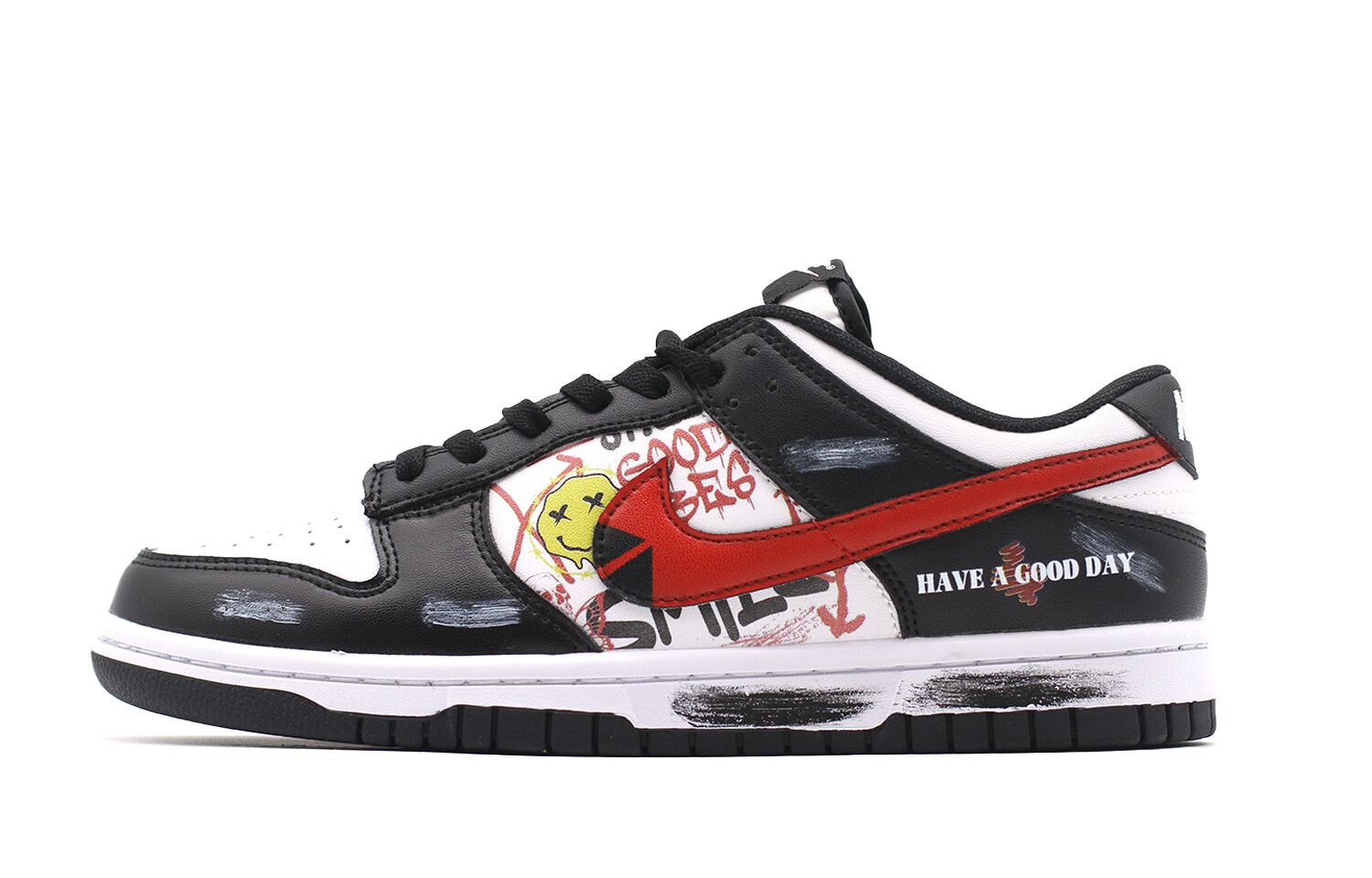 

Кроссовки Nike Dunk Skateboarding Shoes Women's Low-top Black/White/Red, черный/белый