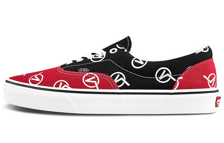 

Кроссовки Vans Classic Slip-On Vlogo 'Black Red'