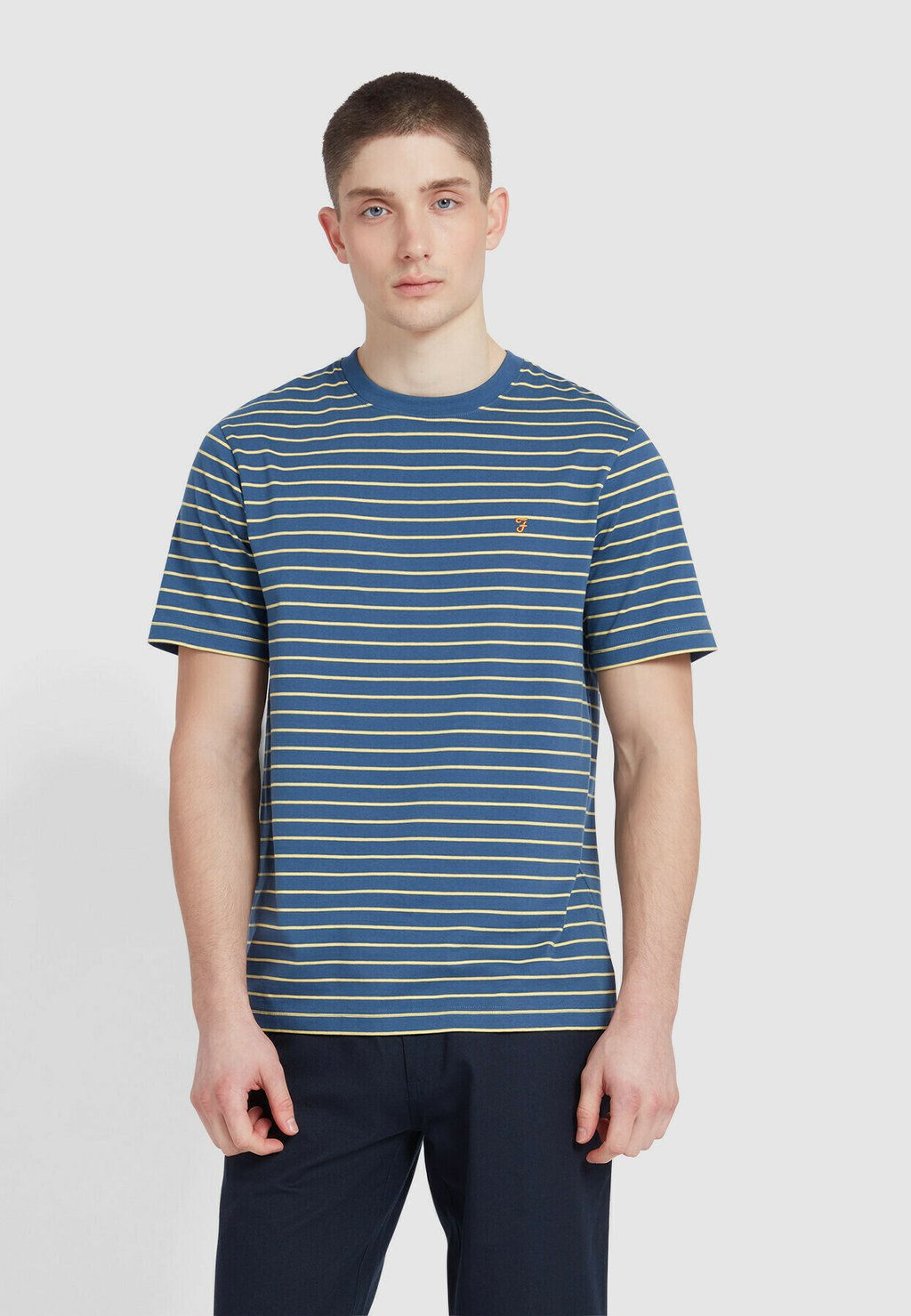 

Футболка с принтом OAKLAND STRIPED Farah, синий