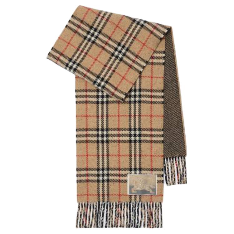 

Burberry Реверсивный клетчатый кашемировый шарф, Sand