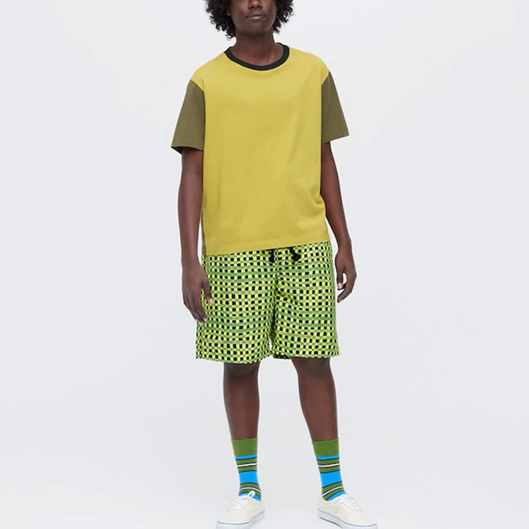 Футболка X MARNI SS22 унисекс тёмно-оливковая UNIQLO — фото 4
