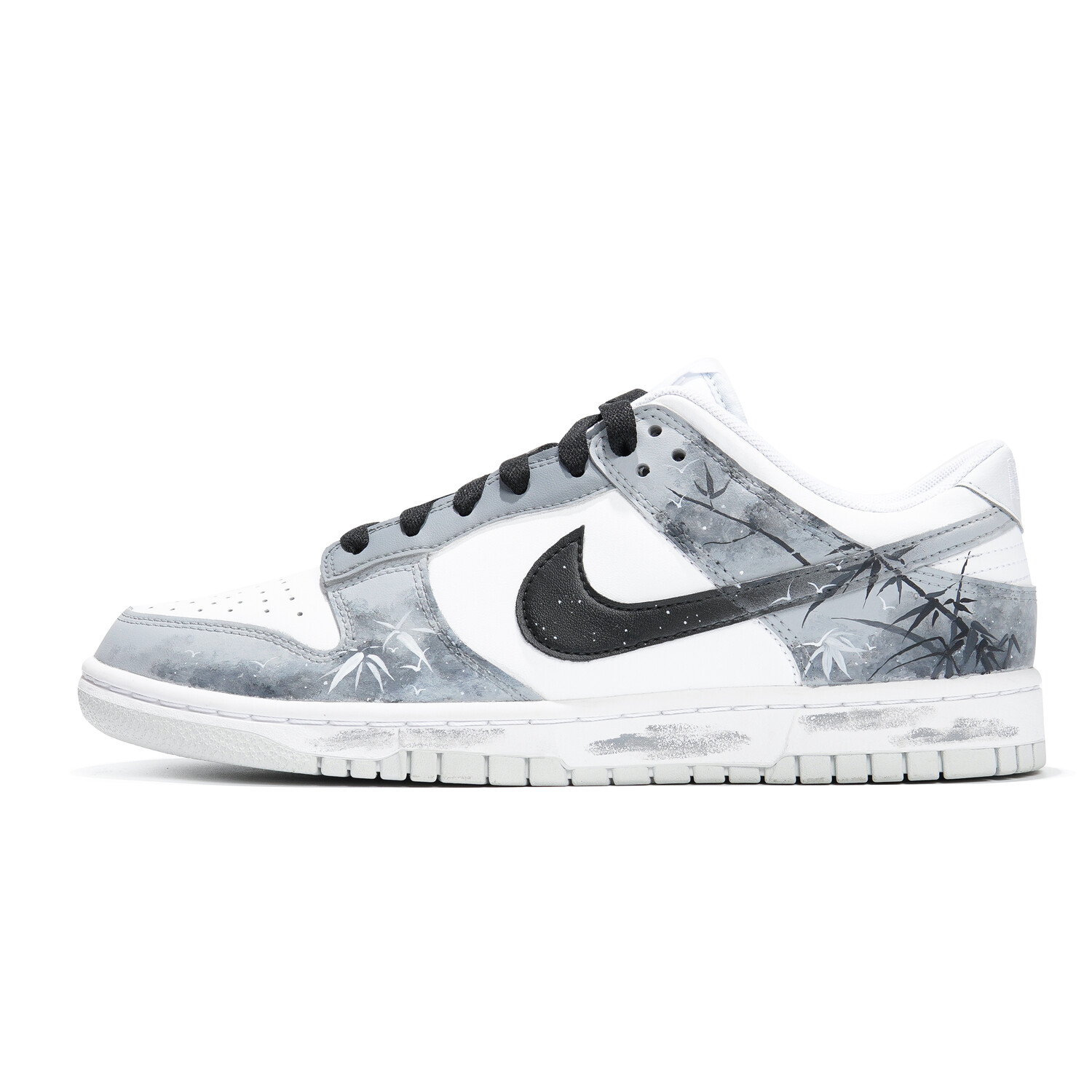 

Кроссовки Nike Dunk Skateboard Shoes Women's Low-Top Black White Gray