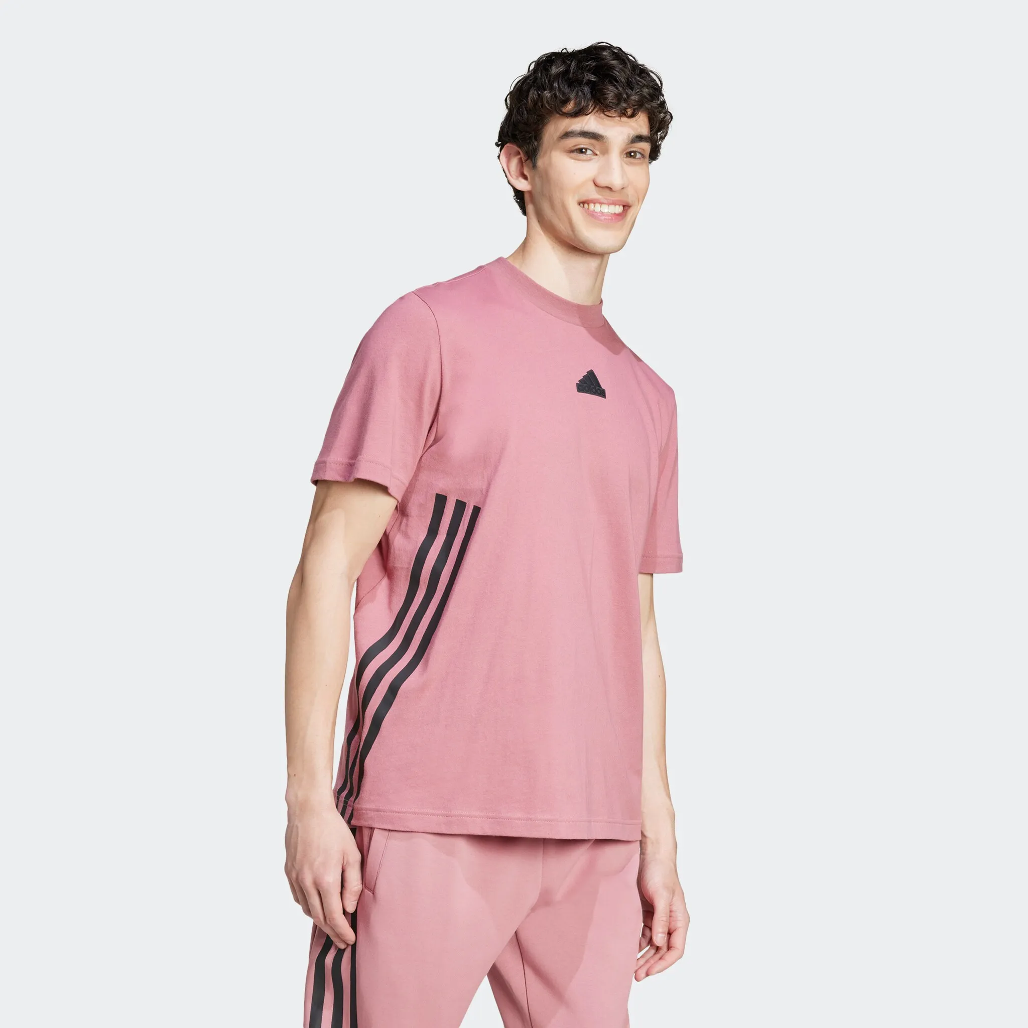 

Футболка Adidas Sportswear "M FI 3S REG T", малиновый