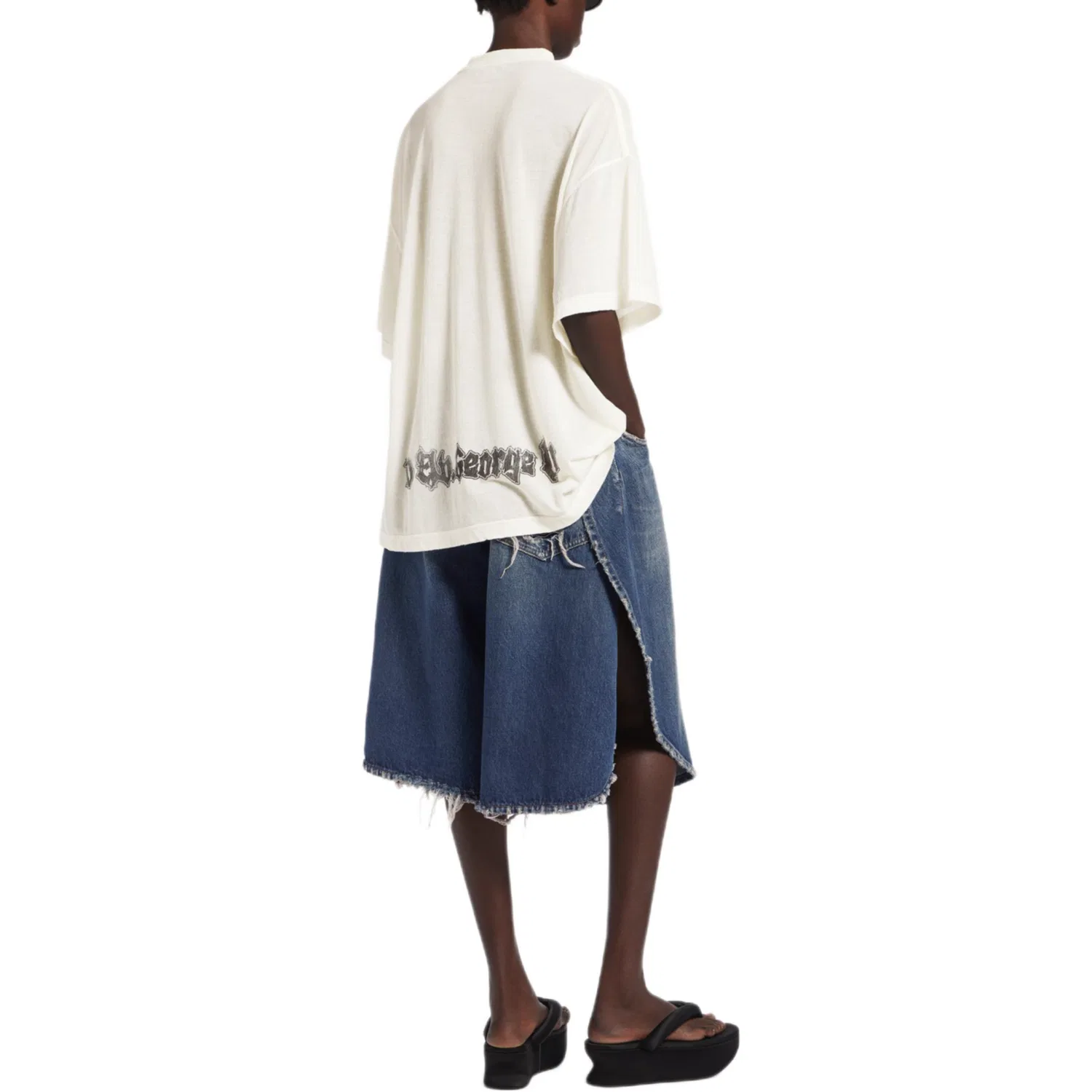 Футболка SS26 Drop Shoulder Sleeve женская свободного кроя Balenciaga, Cream — фото 4