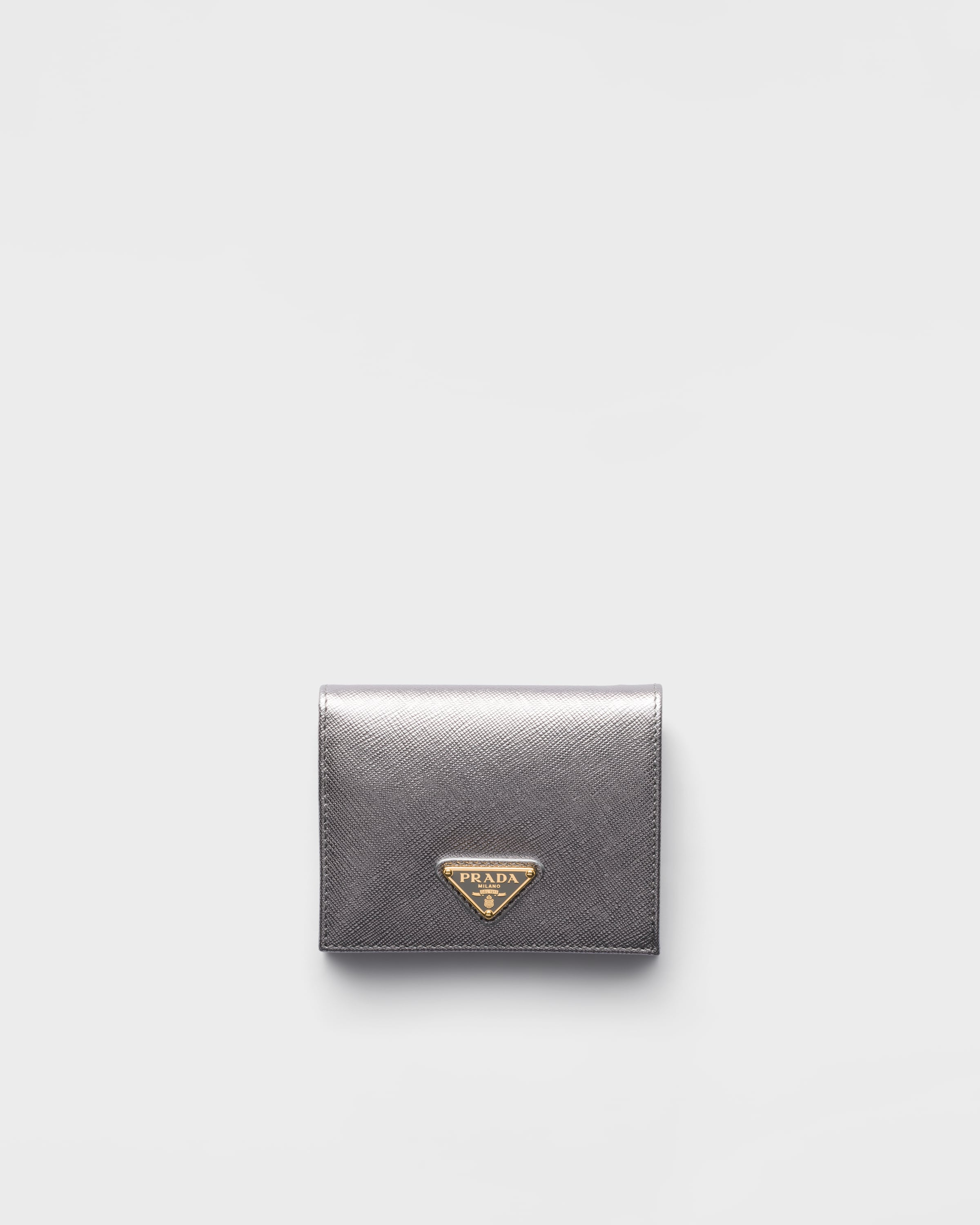 Маленький кошелек из сафьяновой кожи Prada, хром