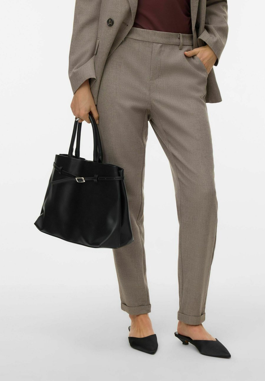 

Брюки Vero Moda VMMAYA BESTIE NOOS, Moon Rock/Beige