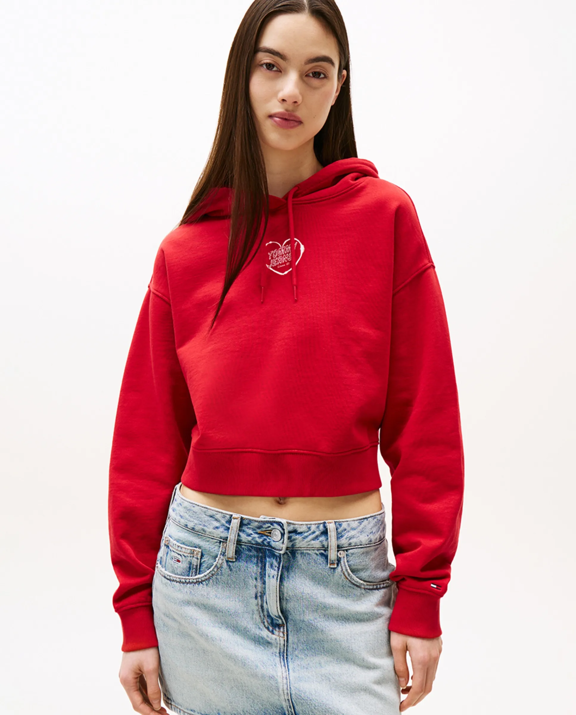 

Женское худи расслабленного кроя укороченная Tommy Jeans, красный