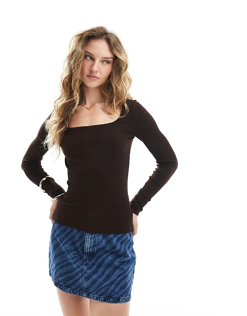 

Хлопковый лонгслив Brave Soul с длинными рукавами и квадратным вырезом шоколадно-коричневого цвета