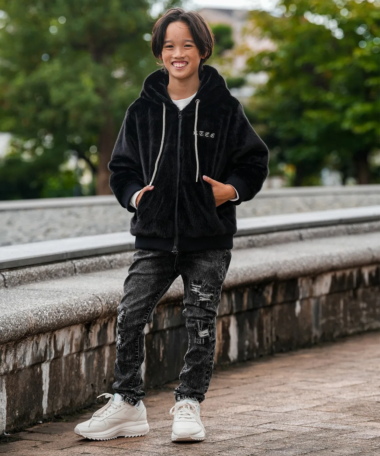 Детская куртка с мехом RTEG OE/OP Fur Hoodie RetroEngine черный — фото 4