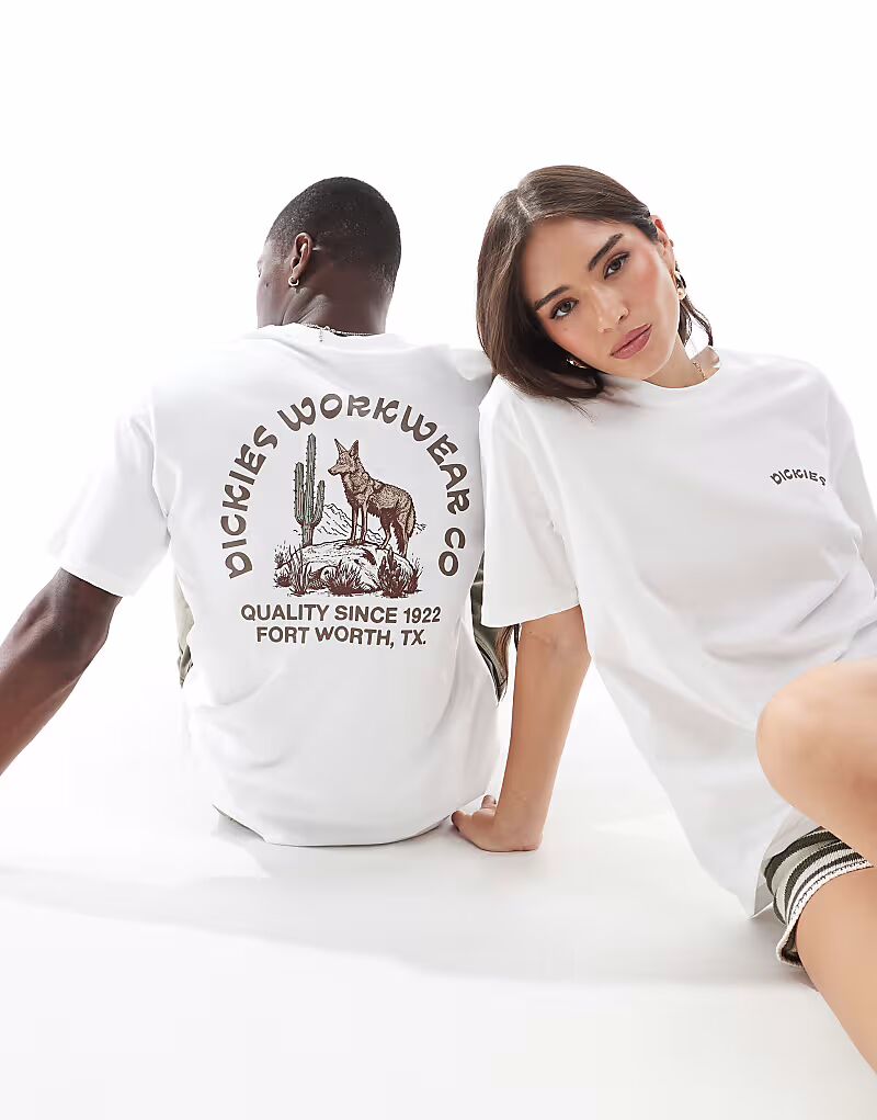 

Футболка с графическим принтом на спине Dickies Coyote Watch белого цвета - эксклюзивно для ASOS