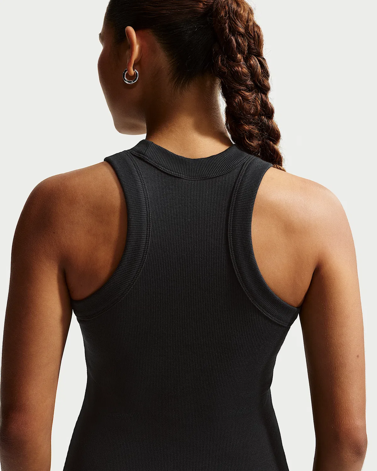 Женское облегающее трикотажное платье-майка Nike Sportswear Chill Knit, Black/Sail — фото 3