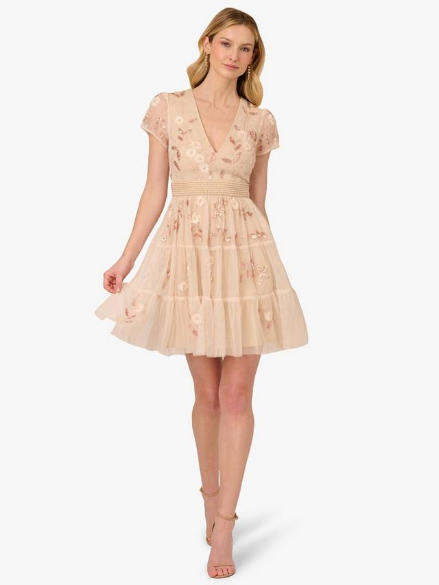 

Коктейльное платье из бисерной сетки Adrianna Papell, цвет Pale Pink