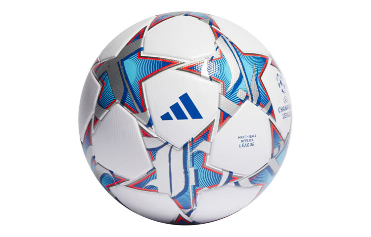 

Футбольный Adidas