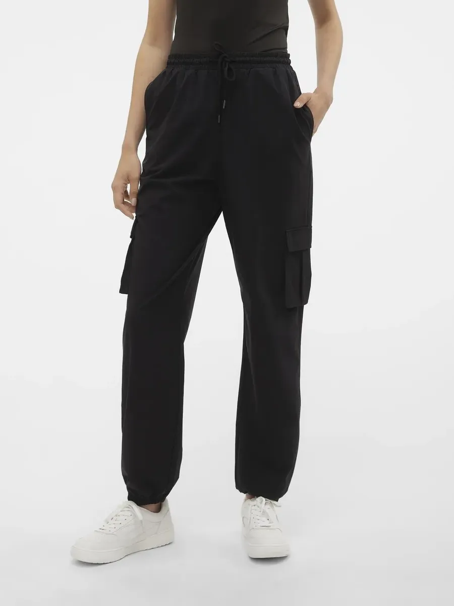 

Брюки-карго Vero Moda "VMKIMBERLY HW CARGO PANT NOOS", черный