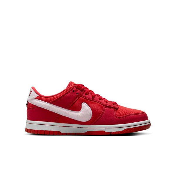Кроссовки (GS) Nike Dunk Low 'Valentine's Day Soulmates 2024', красный — фото 2
