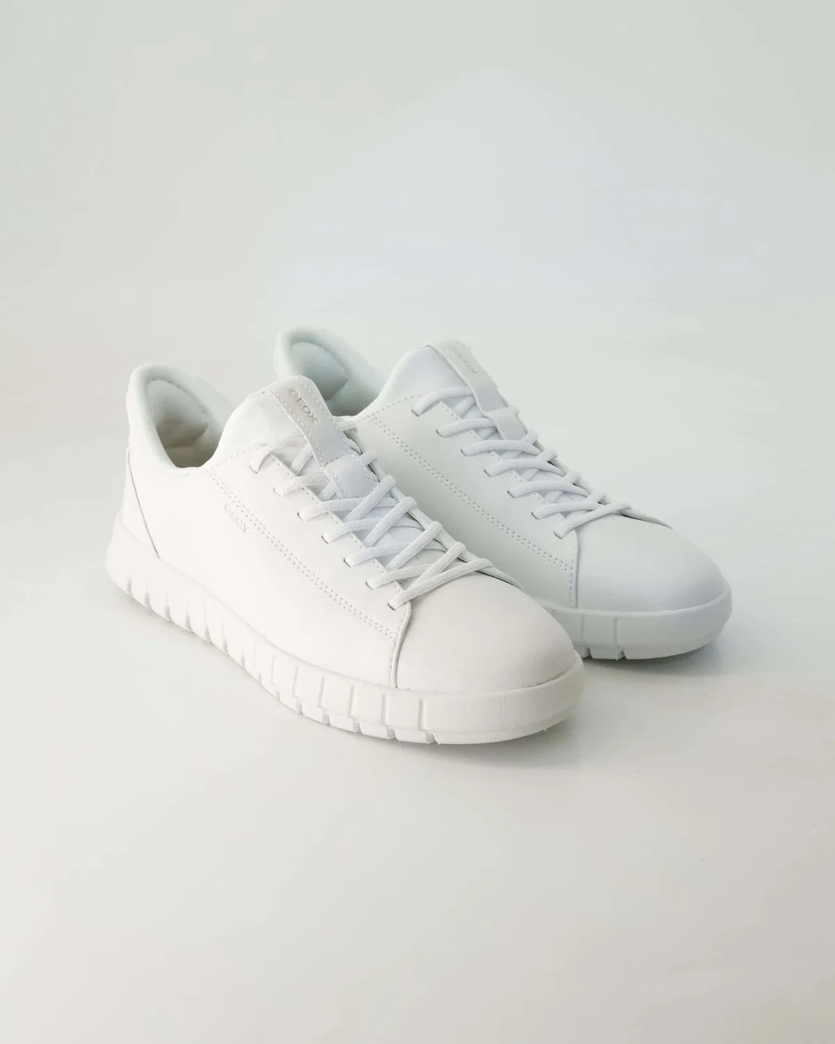 Слипоны из кожи Geox, белый