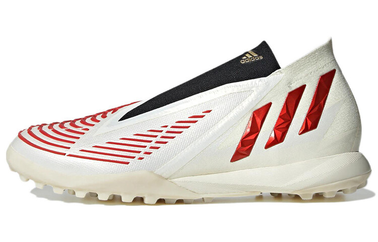 

Мужские футбольные кроссовки Adidas Predator