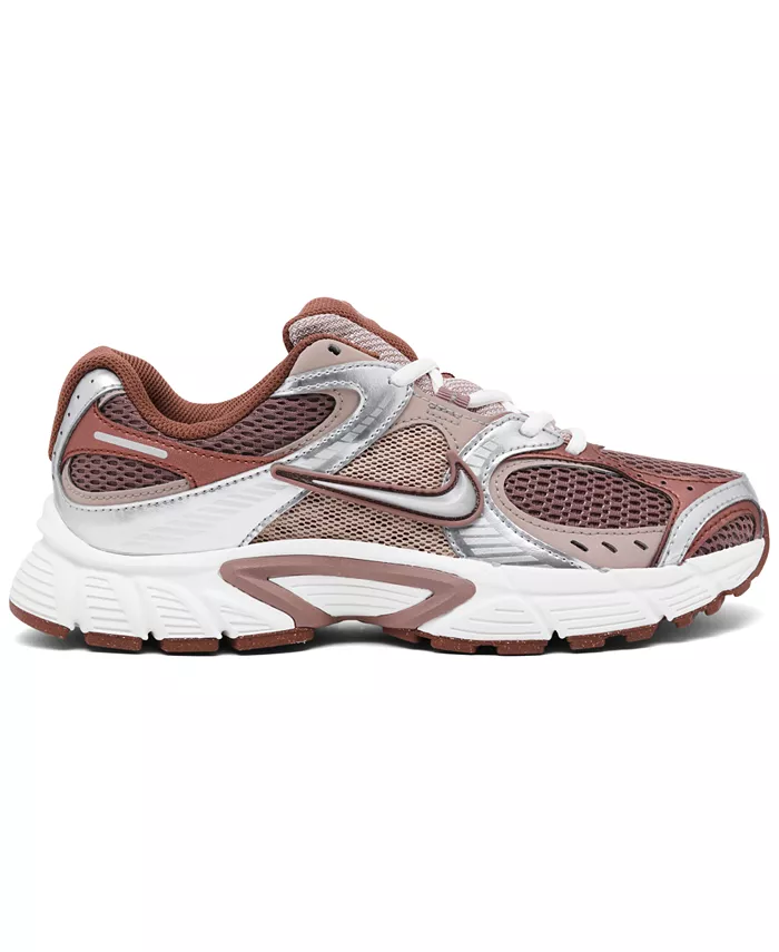 Женские повседневные кроссовки V5 RNR от Finish Line Nike, мультиколор — фото 2