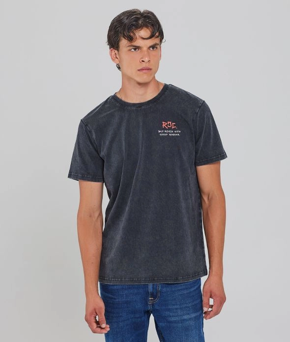 

Футболка Blade Retro Jeans, черный