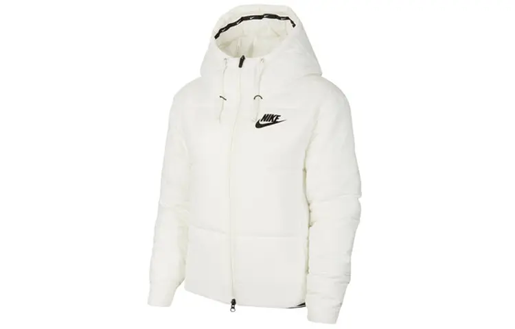 

Женская стеганая куртка Nike, цвет Sail