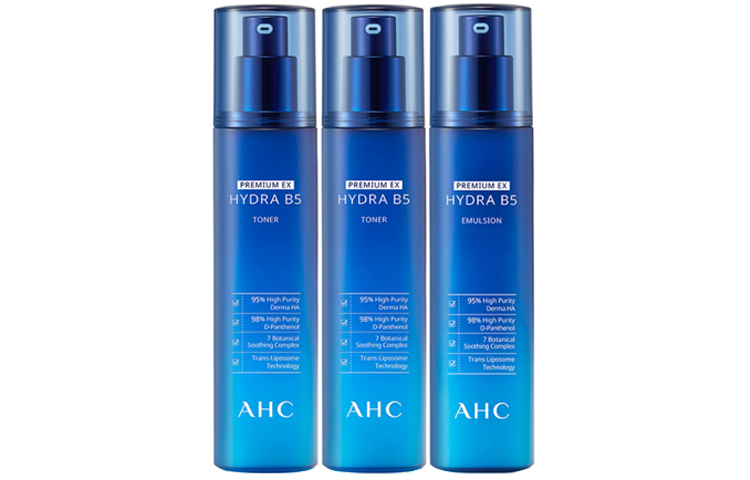 A.H.C AHC B5 Blue Purple набор для ухода за кожей успокаивающий, увлажняющий, питающий, восстанавливающий, увлажняющая вода и лосьон комплект из двух предметов — фото 4