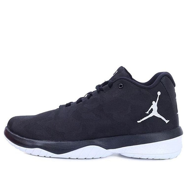 

Кроссовки b.fly x Air Jordan, черный