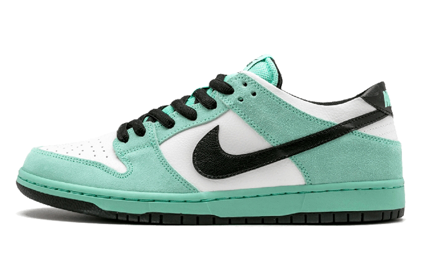 

Кроссовки Nike SB Dunk Low Sea Crystal