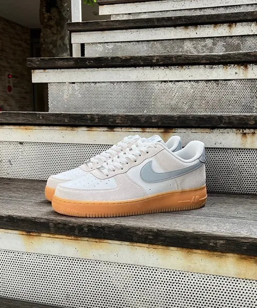 AIR FORCE 1 '07 LV8