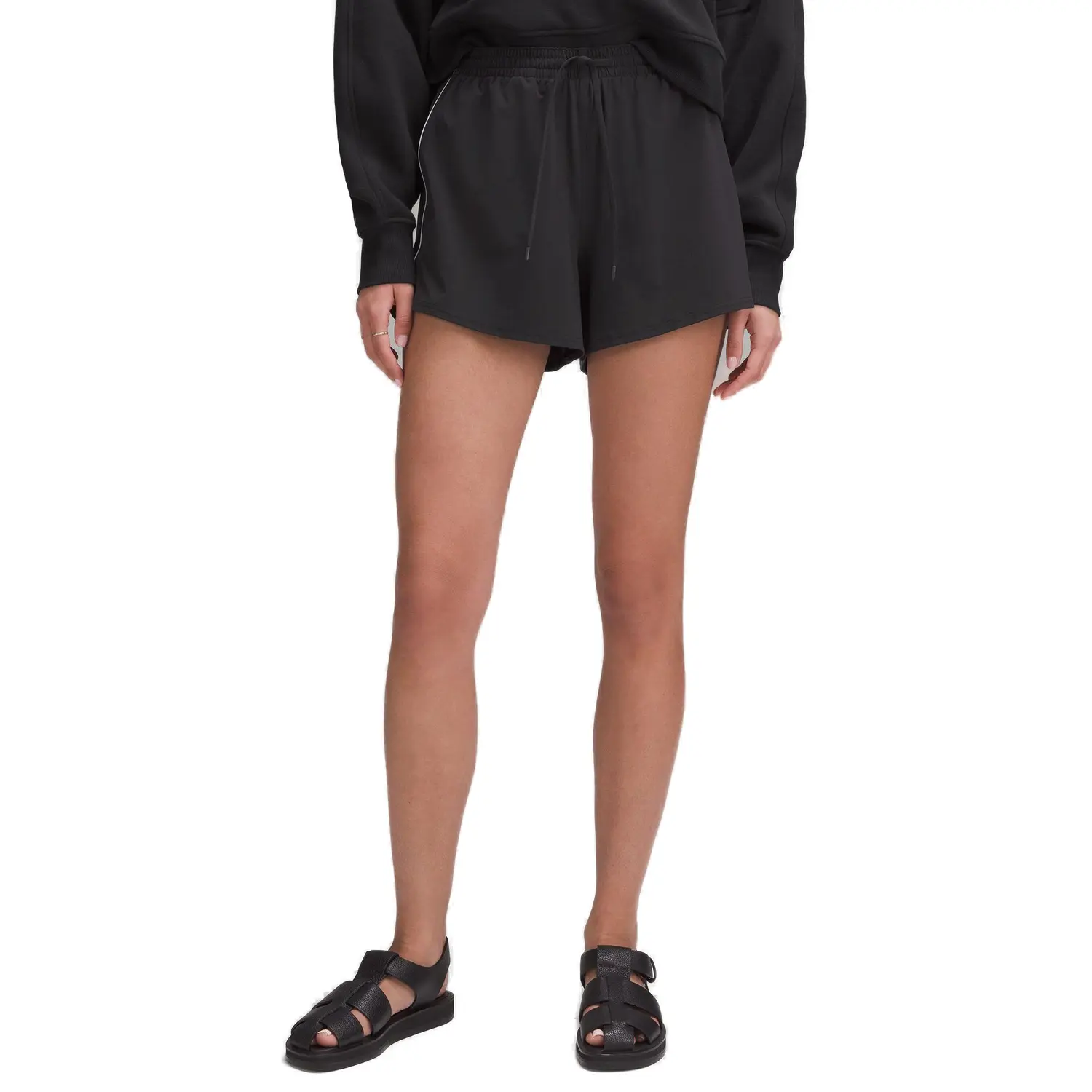 

Легкие повседневные шорты для женщин Lightweight Series Lululemon, черно-белый