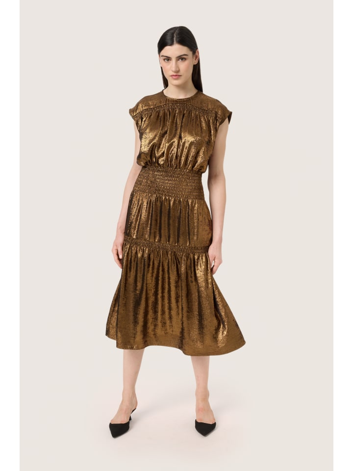 

Платье SLElvie облегающего кроя цвета меди Soaked in Luxury