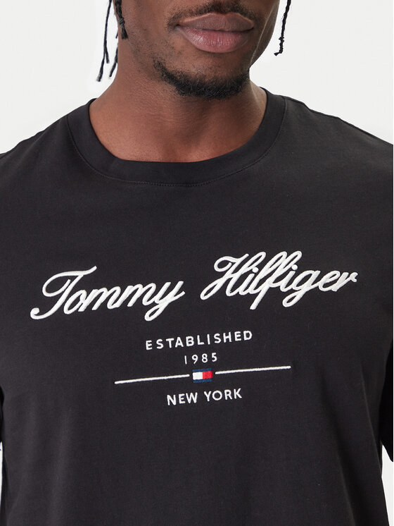 Футболка regular fit Script Logo MW0MW33691 Tommy Hilfiger, черный — фото 4