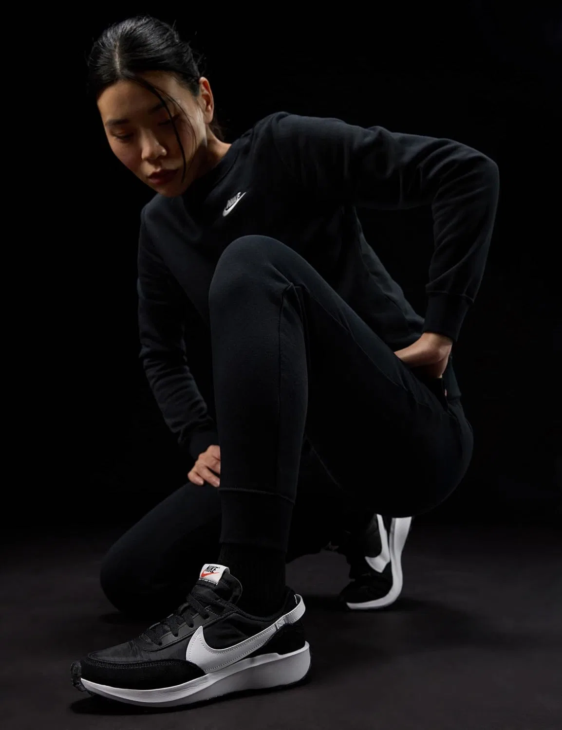 Кроссовки Nike Herren Waffle Debut, Black — фото 2