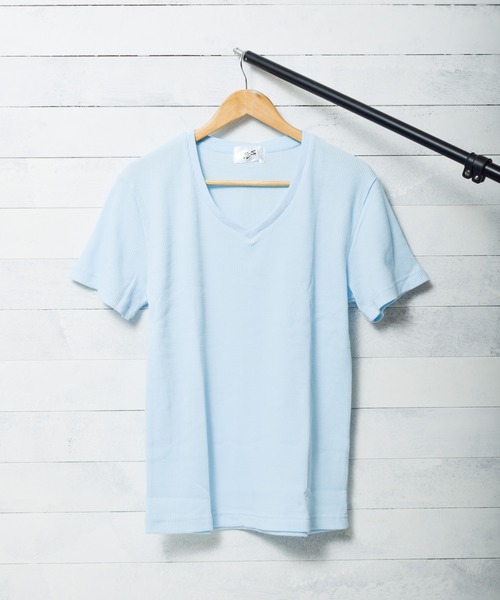 

Термофутболка с короткими рукавами и V-образным вырезом, бренд INNOCENT