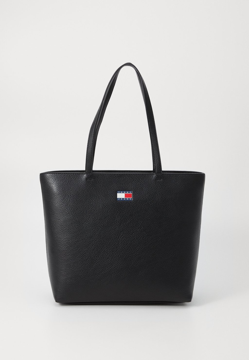 

Сумка MUST TOTE Tommy Jeans, черный