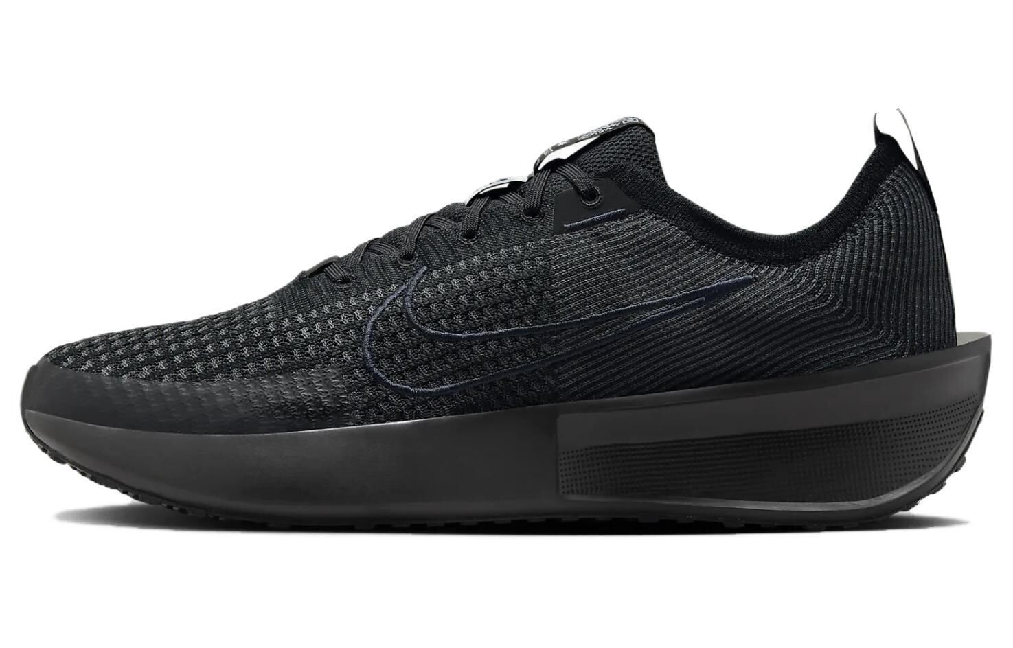 

Кроссовки Nike Interact Run 'Black Wolf Grey', черный