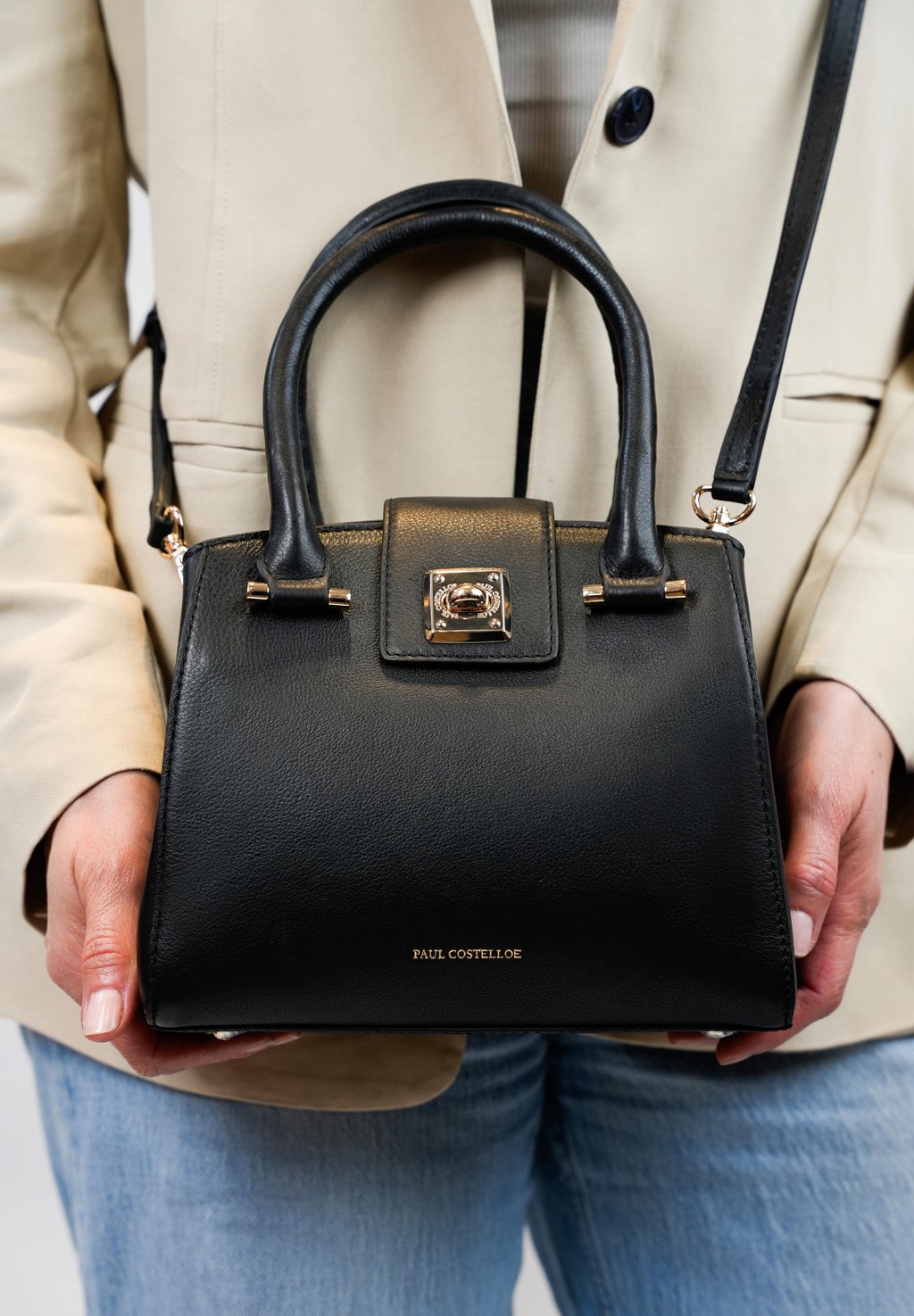

Сумка ALICE Paul Costelloe, черный