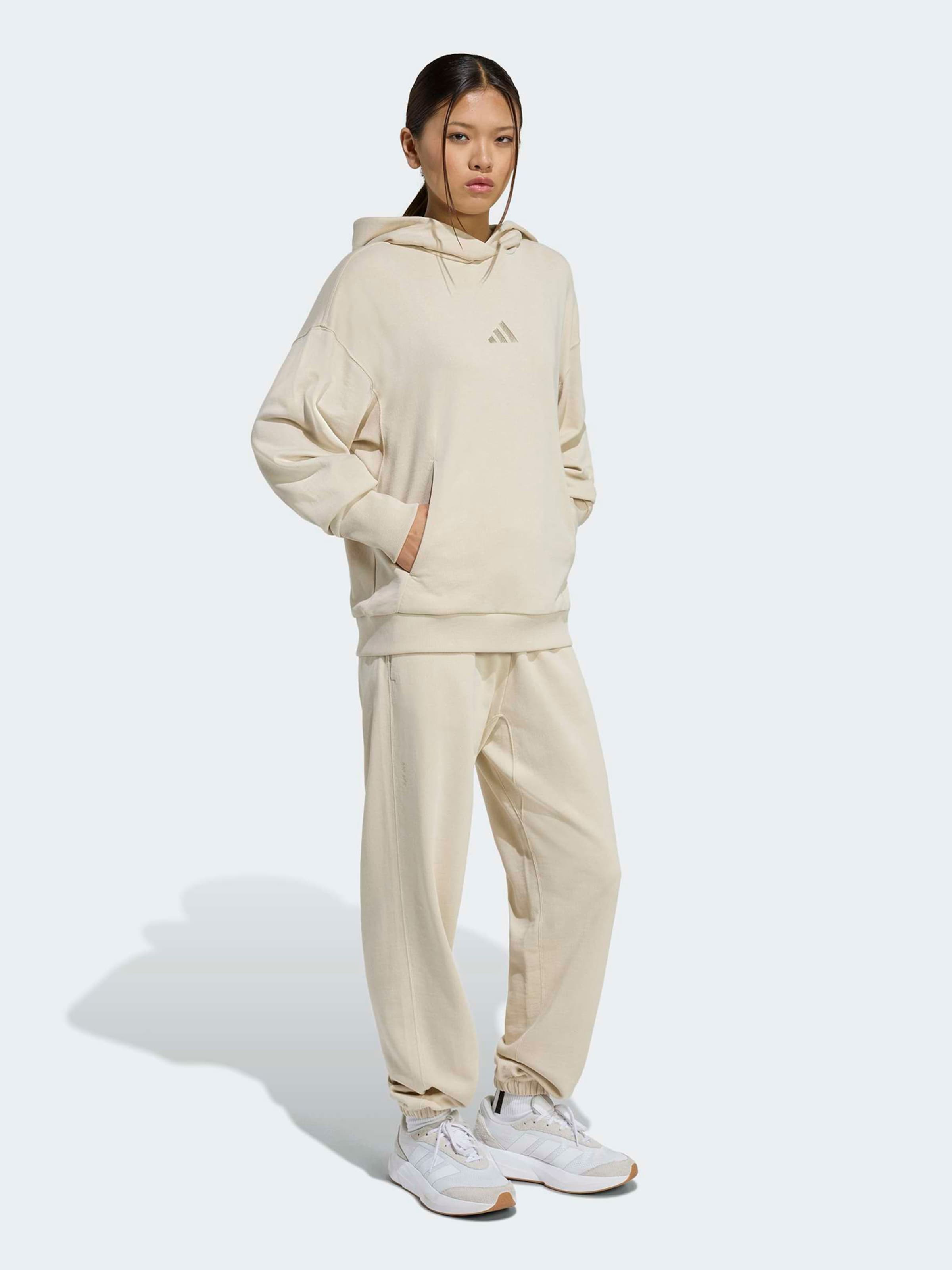 Adidas Sportswear Спортивный свитшот 'ALL SZN' в цвете Cream — фото 2