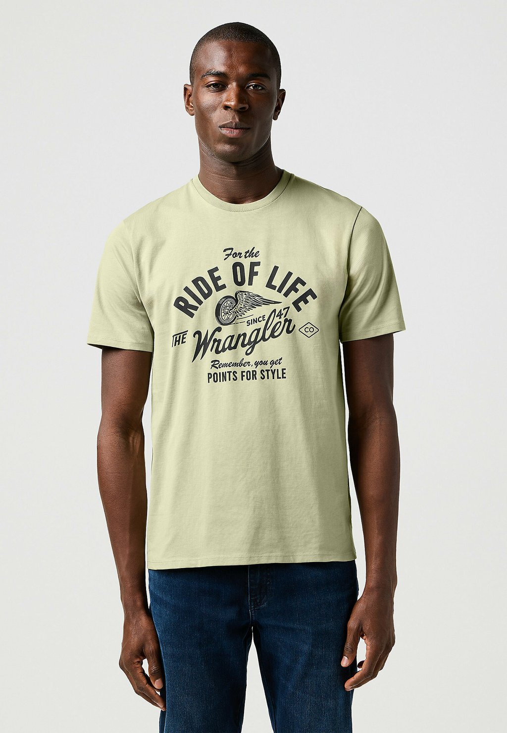 

Футболка с принтом REGULAR FIT Wrangler, зеленый