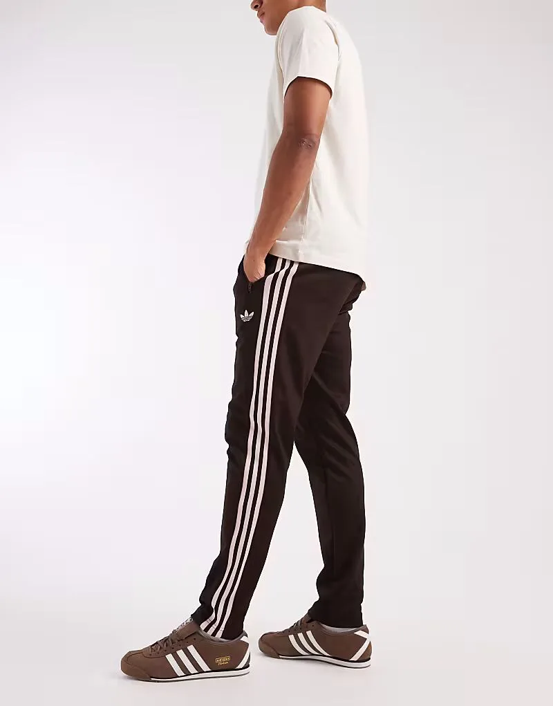 Классические спортивные брюки Adidas Originals коричневого и розового цвета — фото 3