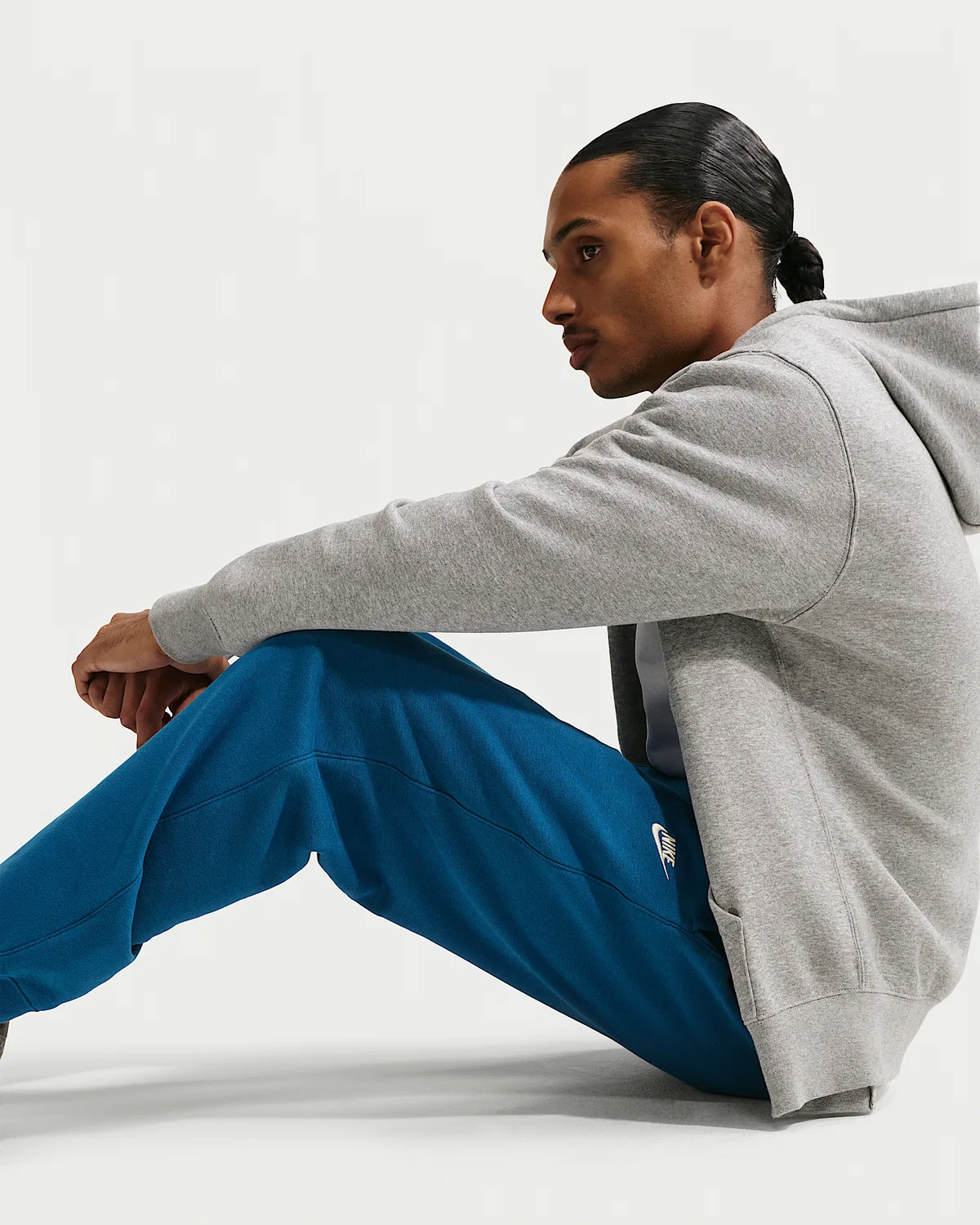 Мужские джоггеры Nike Club, Court Blue/Court Blue/Light Khaki — фото 4