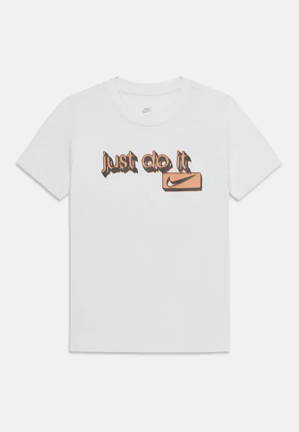 Футболка унисекс с принтом Nike Sportswear, Off-White — фото 3