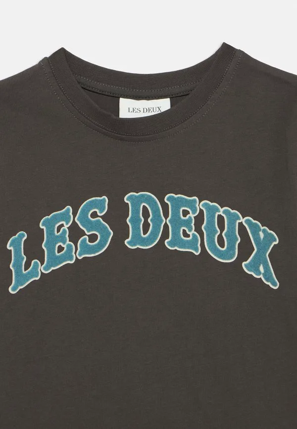 Детская футболка унисекс с принтом в стиле вестерн от brady Les Deux, Raven Grey — фото 3