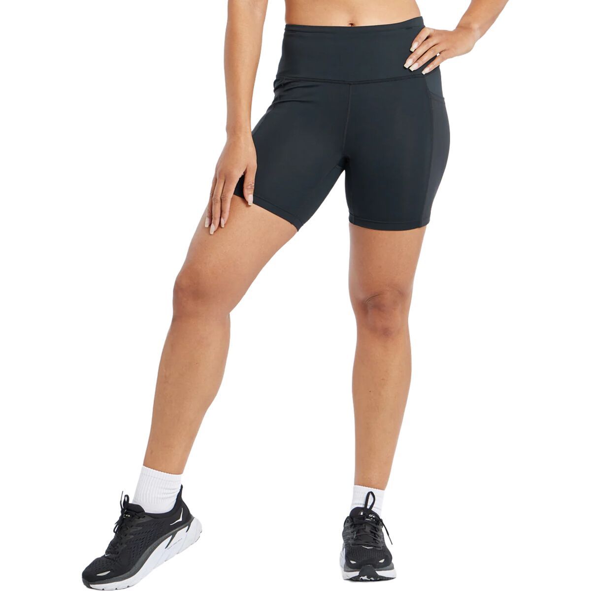 

Шорты Pockito 6 дюймов Oiselle, черный