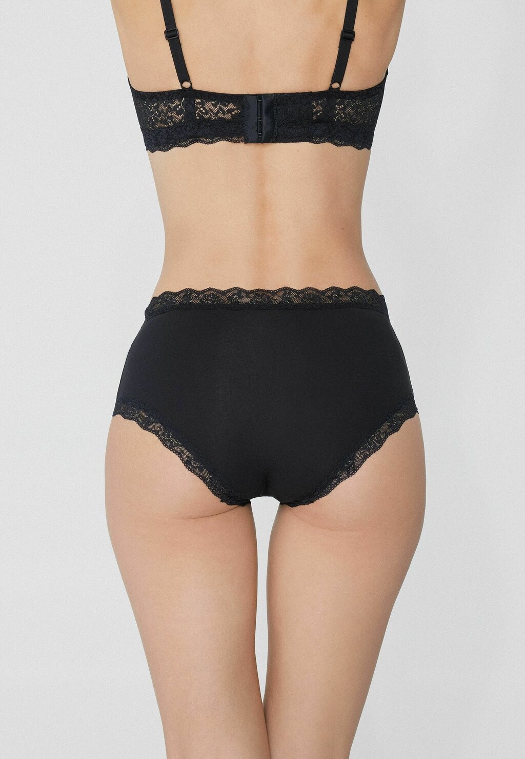 

Трусы Tezenis, черный